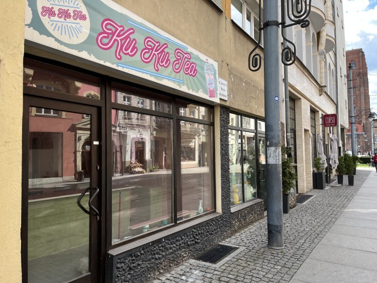 Nowa cukiernia we Wrocławiu zaserwuje gofry w kształcie... narządów płciowych, Jakub Jurek