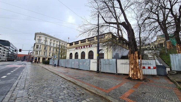Wrocław: Ruszył remont Bastionu Sakwowego na Wzgórzu Partyzantów [ZDJĘCIA], ZIM