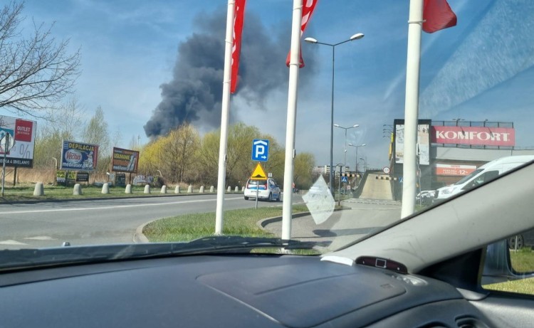 Olbrzymi słup ognia i dymu. Pożar we Wrocławiu, Dawid Bojarski