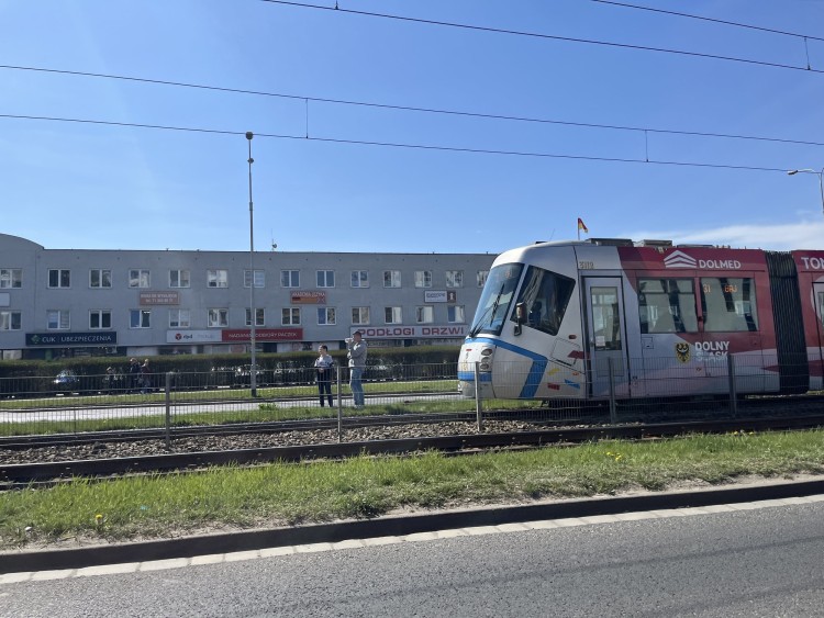 Pożar tramwaju na ulicy Legnickiej. Ludzie uciekali poboczem [ZDJĘCIA], Jakub Jurek