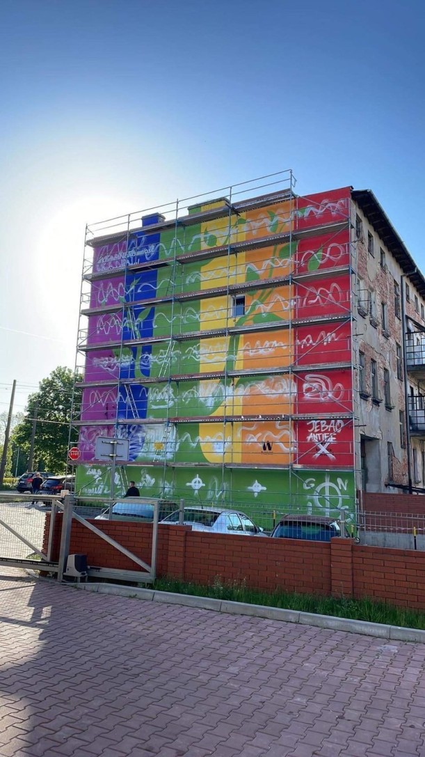 Wrocław: Nowy tęczowy mural LGBT przy Opolskiej zdewastowany [ZDJĘCIA], Marta M.