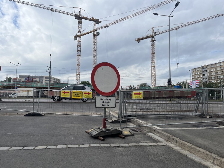 Wrocław: Remont na placu Solidarności. Nowa droga rowerowa w budowie [ZDJĘCIA], Jakub Jurek