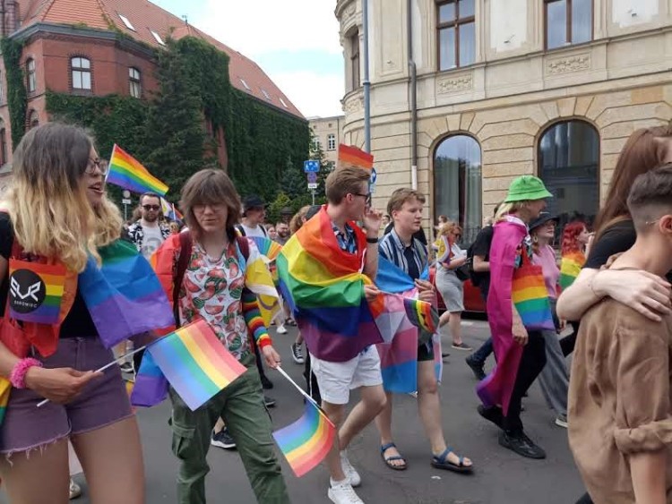 Marsz Równości przeszedł ulicami Wrocławia. To święto osób LGBT+ [ZDJĘCIA], k