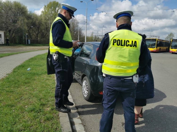 Samochód “zgubił” przebieg. Właściciel mercedesa był zdziwiony, zdjęcie ilustracyjne/KWP Wrocław