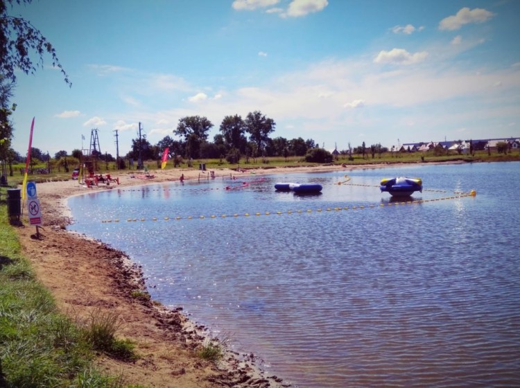 Nieodkryte kąpielisko tuż przy granicy Wrocławia. Ale czysta woda! I to za darmo!, Siechnicka Inwestycyjna Spółka Komunalna