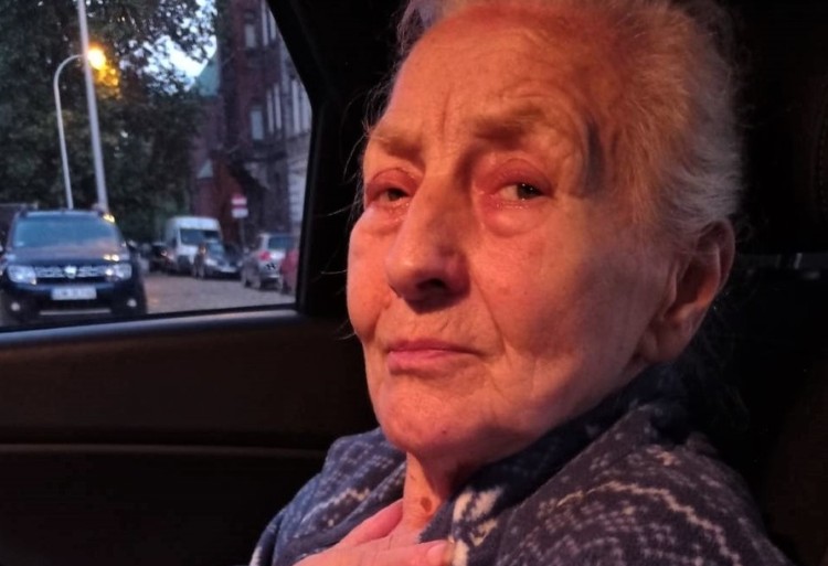 Wrocław: zaginęła 80-latka. Kobieta cierpi na demencję, Policja Wrocław