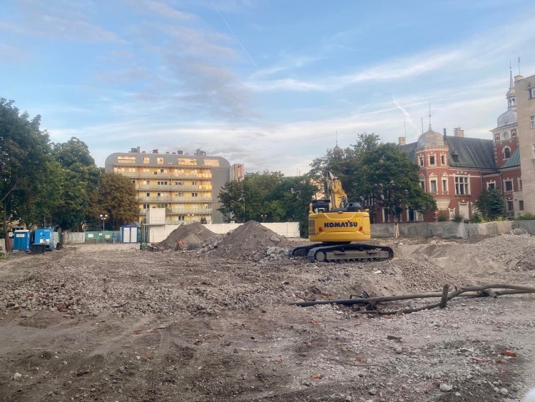 Wrocław: Nowy budynek obok Renomy. Ruszyła budowa, Wrocław - inwestycje budowlane