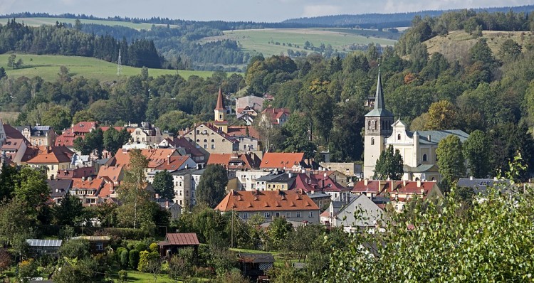 Te miasta z Dolnego Śląska umierają. Na smutnej liście są też znane kurorty, Jacek Halicki/Wikimedia Commons