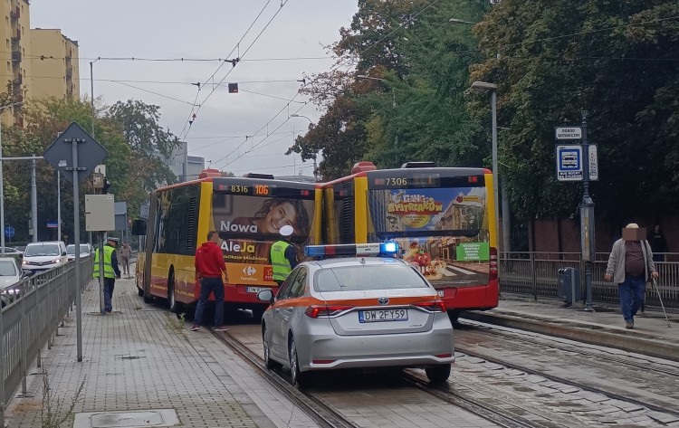 Wrocław: Wypadek autobusów MPK, Korespondenci MPK Wrocław