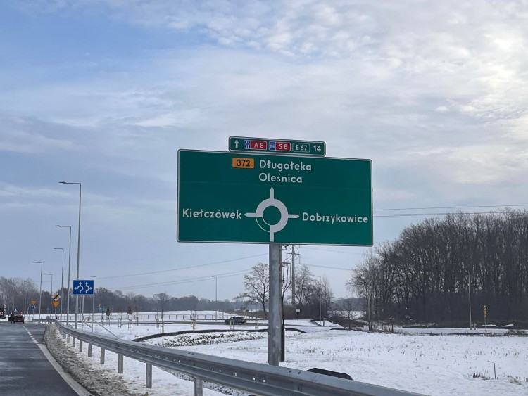 Otwarty kolejny odcinek obwodnicy Wrocławia. To 10 km nowej trasy, Jakub Jurek