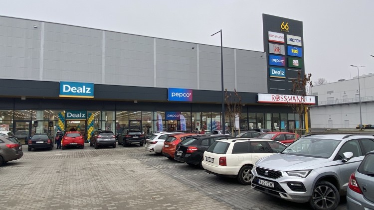 Nowe centrum handlowe we Wrocławiu otwarte. Zobaczcie Długosza 66. Promocje na start, 