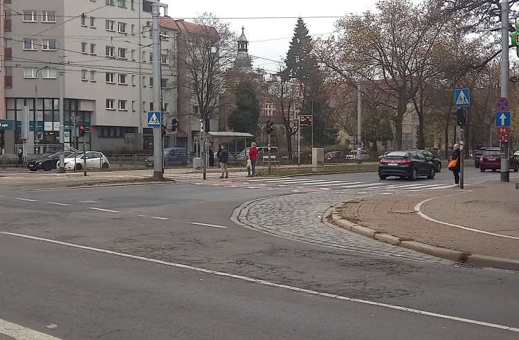 Wrocław: zamkną duże skrzyżowanie. Zmiany od weekendu [25.11.2022], ZDiUM