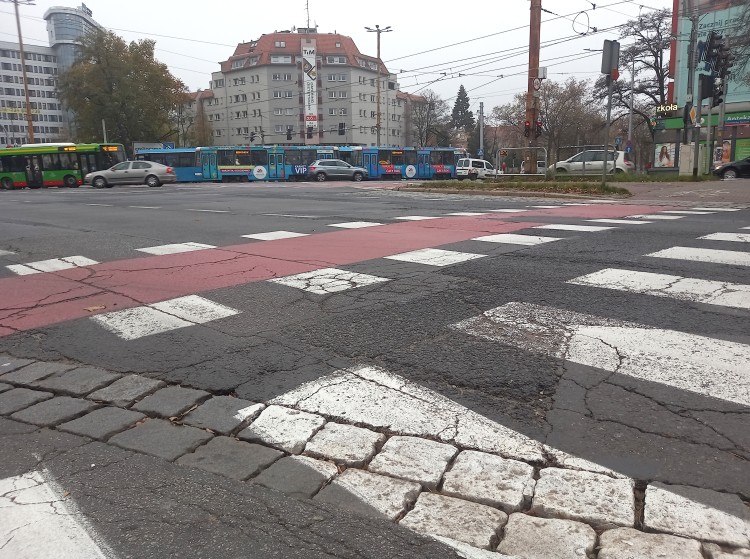 Wrocław: zamkną duże skrzyżowanie. Zmiany od weekendu [25.11.2022], ZDiUM