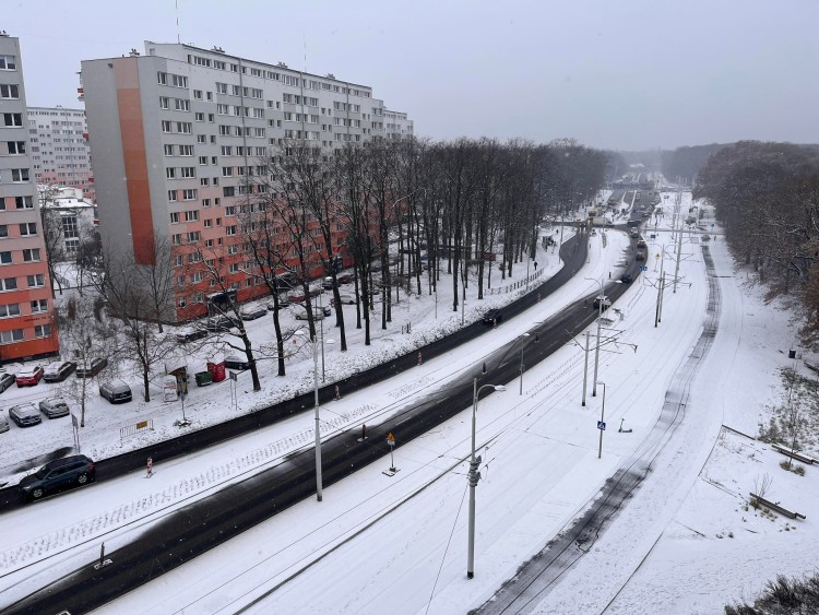 Zima we Wrocławiu. Piątkowy powrót do domu zapowiada się kiepsko, Jakub Jurek