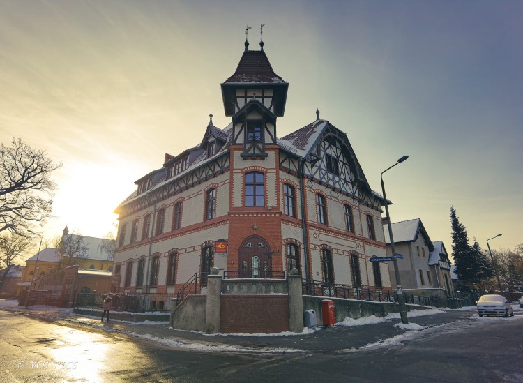 Wrocław: Zabytkowy budynek poczty w Leśnicy zniszczony w czasie remontu? Jest komentarz, Michał Cholewka