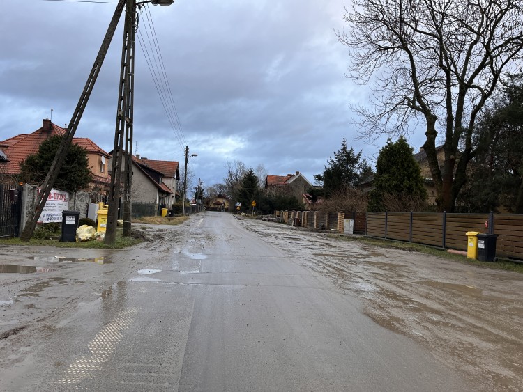 Wrocław: Budowa kanalizacji na Jarnołtowie przedłuża się. Mieszkańcy mają dość, Jakub Jurek