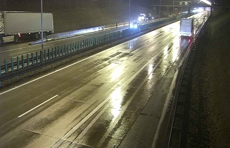 Wrocław: Awaria ciężarówki na A4. Zablokowany zjazd z autostrady, traxelektronik