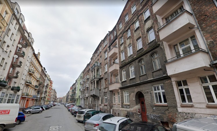 Co 10. wrocławianin żyje jak u Kiepskich. Gdzie jest najwięcej mieszkań bez toalet?, 