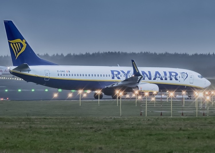 Samolot Ryanair miał kłopoty z lądowaniem we Wrocławiu, Pexels