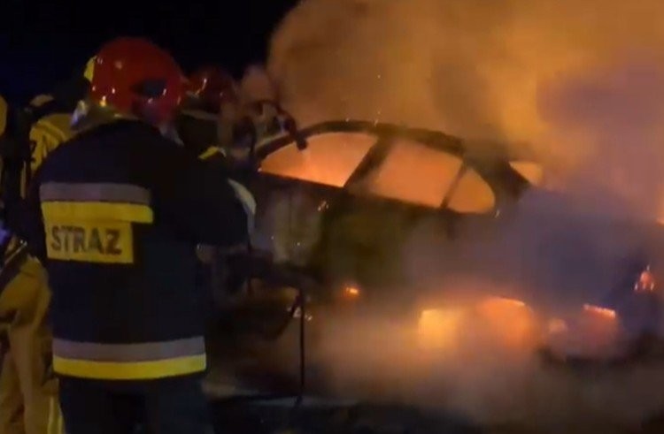 Wrocław: Pożar trzech samochodów, zdjęcie ilustracyjne/OSP Żórawina