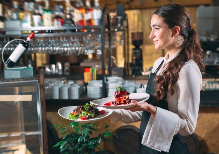 Praca w gastronomii i hotelach we Wrocławiu - ile można zarobić? Aktualne oferty, pixabay
