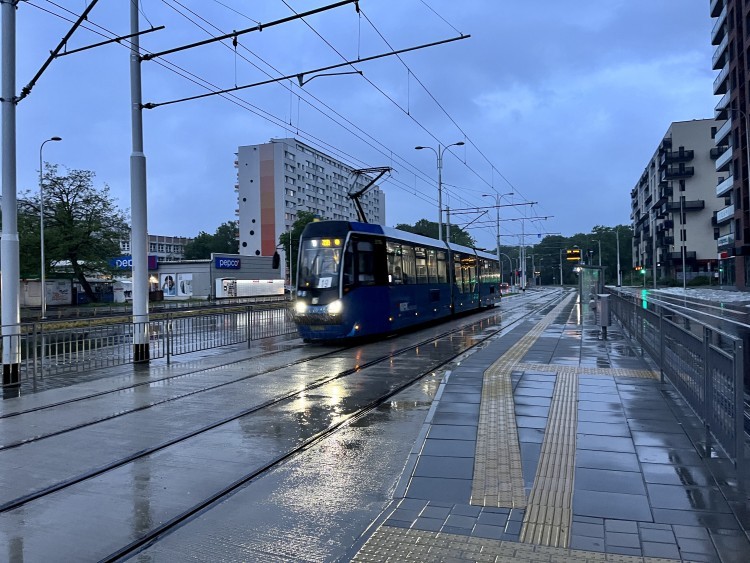 Wrocław: Pasażerowie narzekają na tramwaj na Popowice. 