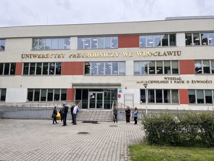 Wrocław: Budynek Uniwersytetu Przyrodniczego idzie do remontu, Jakub Jurek