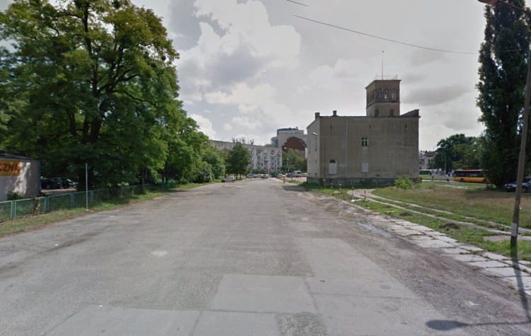 Ulica na Starym Mieście we Wrocławiu wystawiona na sprzedaż, Google Street View