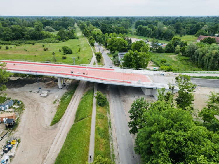 Wrocław: Most Wschodni nabrał kolorów. Otwarcie za pół roku, Jakub Jurek