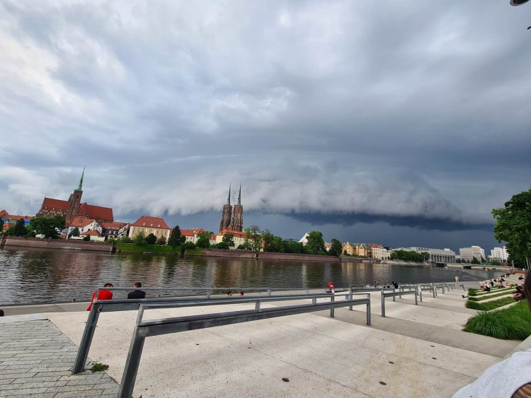Oberwanie chmury we Wrocławiu, miasto tonie, Sebastian Szlachetka