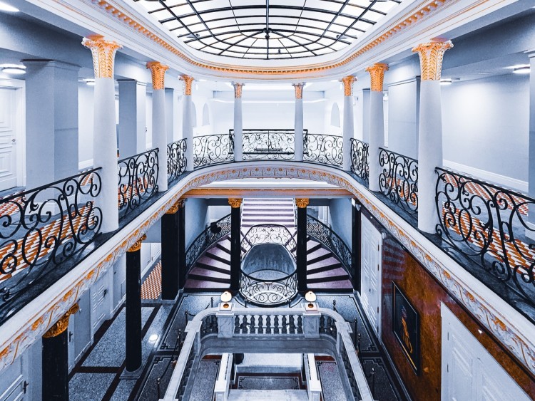 Tak wyglądają wnętrza zabytkowego Pałacu Leipzigera we Wrocławiu. Robią wrażenie!, Aleksander Małachowski/Hashtagalek