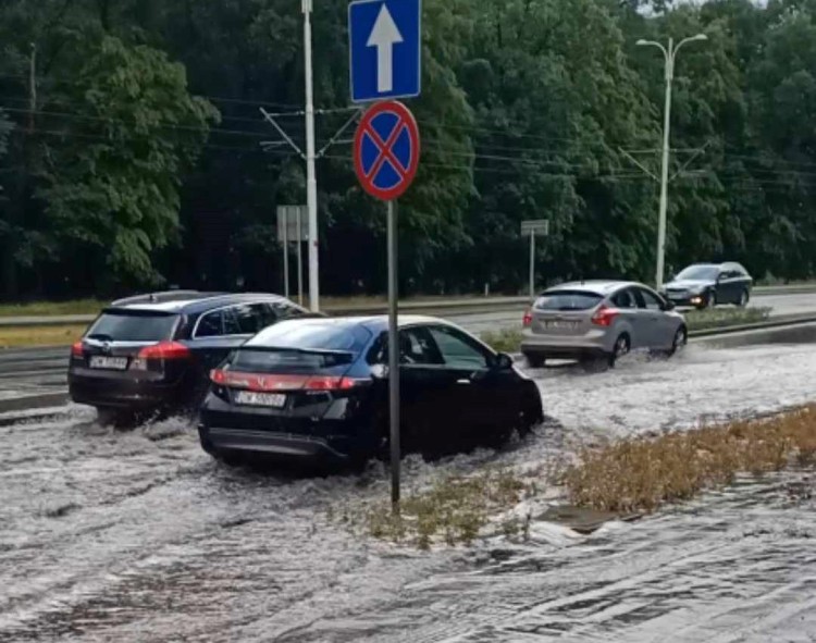 Burza we Wrocławiu. Miasto płynie po wielkiej ulewie, Nadesłane