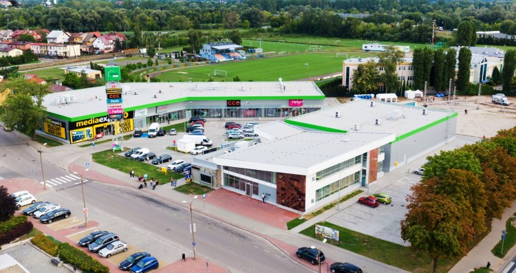 Nowe centrum handlowe we Wrocławiu. Jakie tu będą sklepy?, Trei Real Estate Poland