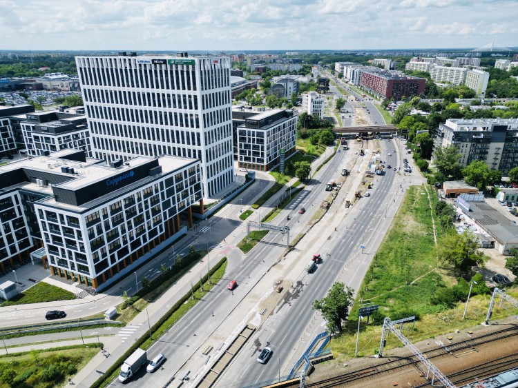 We Wrocławiu powstaje ogromny kompleks biur i mieszkań [ZDJĘCIA], Jakub Jurek