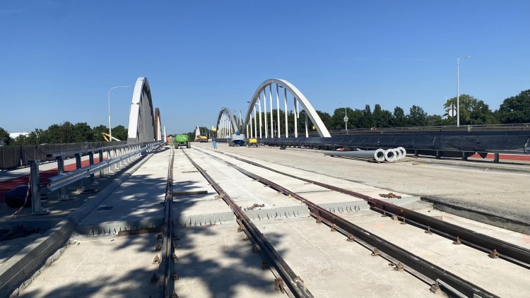 Mosty Chrobrego z dużym opóźnieniem. Koniec prac dopiero jesienią, TuWroclaw.com