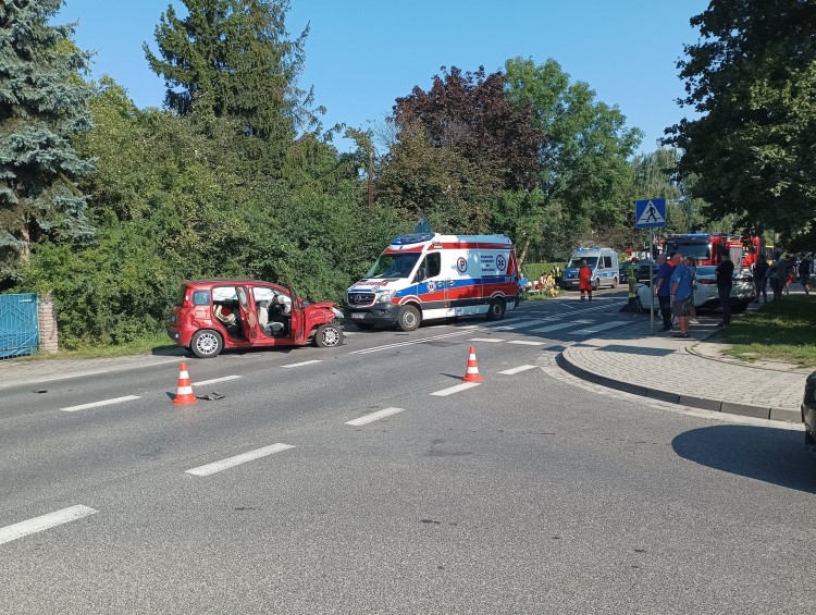 Wrocław: Pijany 27-latek spowodował wypadek. Dwie kobiety ranne, Członek grupy Wrocław Zdarzenia