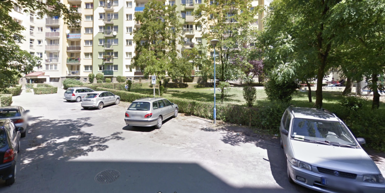 Wrocław: Policja nie ma najlepszego zdania o młodzieży, która zbiera się w tych miejscach [LISTA], Google Maps