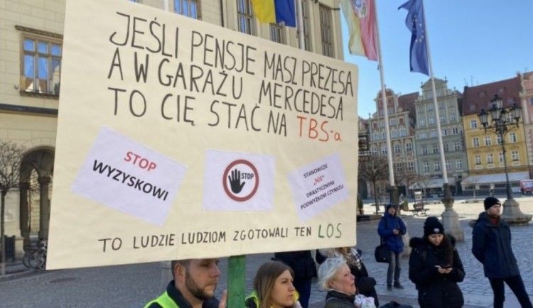 Wrocław: Wyroki w sprawie czynszów TBS. Mieszkańcy przestraszeni, ar