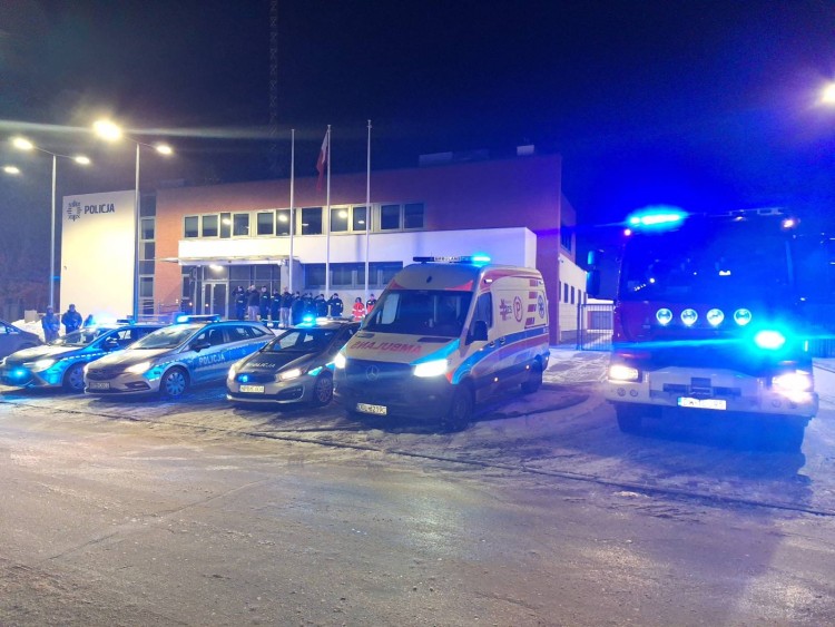 Funkcjonariusze w całym kraju oddali hołd zmarłym policjantom, Policja Oleśnica