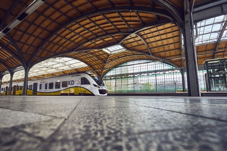 Duże zmiany w Kolejach Dolnośląskich. Więcej pociągów i nowy przystanek pod Wrocławiem: 