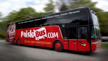 PolskiBus już sprzedaje bilety na Sylwestra