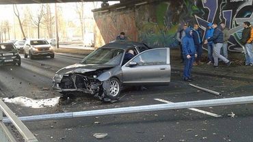 Wypadek na wjeździe do Wrocławia. Karkonoska zablokowana