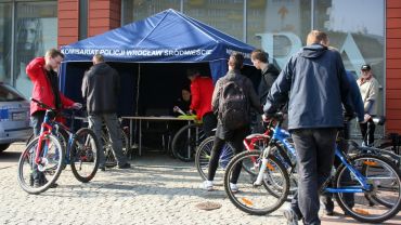 Wrocław: rusza wakacyjna akcja znakowania rowerów