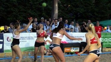 Trwa wrocławski weekend z plażową piłką ręczną [ZDJĘCIA, VIDEO]