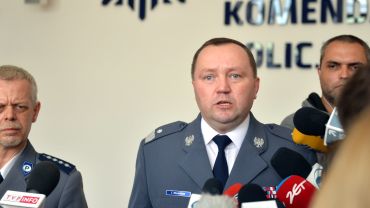 Pierwsze decyzje nowego komendanta. Zwolnił policjantów z Trzemeskiej!