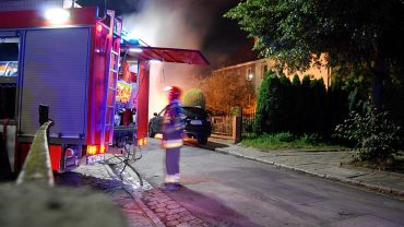 Wrocław: nocny pożar na Grabiszynie [ZDJĘCIA, WIDEO]