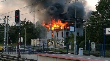 Pożar na stacji kolejowej Wrocław Nowy Dwór [ZDJĘCIA]