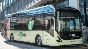 W pełni elektryczny autobus z wrocławskiej fabryki kursuje już po ulicach Manchesteru