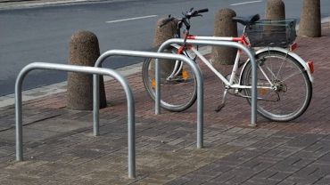 Wrocław: miasto wybuduje 655 nowych stojaków na rowery. Zobacz, gdzie [LISTA]