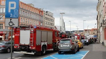 Wypadek wozu strażackiego na Klecińskiej